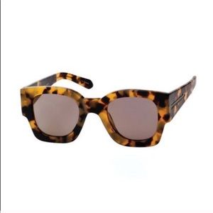 Karen Walkers reserved for Celeasia!